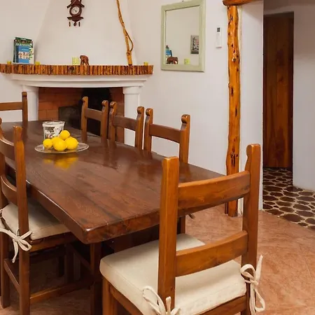 Casa Ginepro Holiday home *